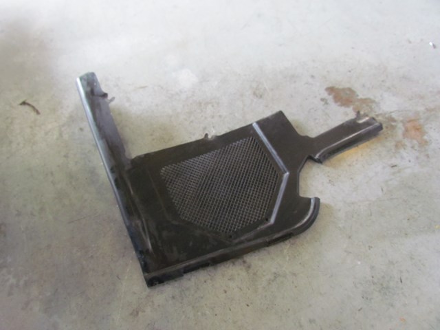 1997 Audi A8 RH Engine Bay Cowl Cover 4D1819404