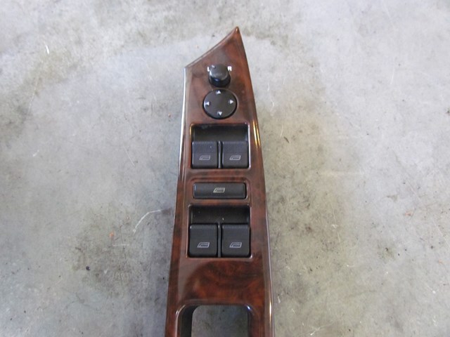 1997 Audi A8 Front LH Driver Master Door Switch 4D1 959 517