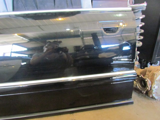 1997 Audi A8 Front LH Driver Door Shell-See Details