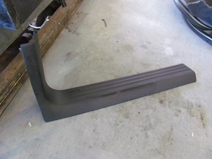 1997 Audi A8 Front RH Passenger Door Sill  4D1864614