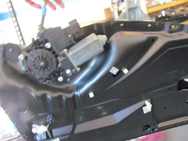 1997 Audi A8 Rear LH Door Glass, Frame & Window Motor