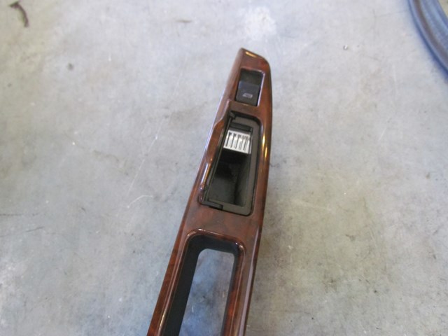 1997 Audi A8 Rear LH Driver Door Switch w/Ashtray 4D0959527