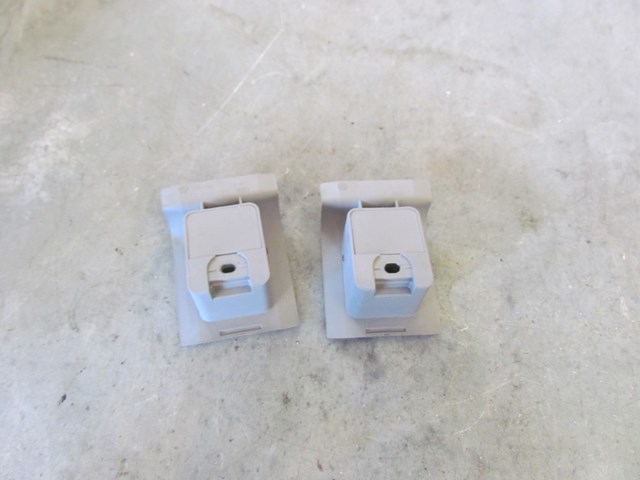 1997 Audi A8 Rear Coat Hooks 4D0857635 Set of 2