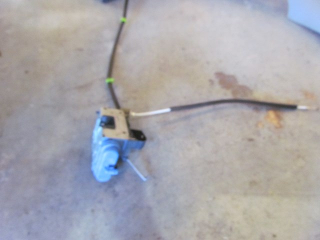 1997 Audi A8 Rear RH Pass Door Lock Actuator 4D0839016