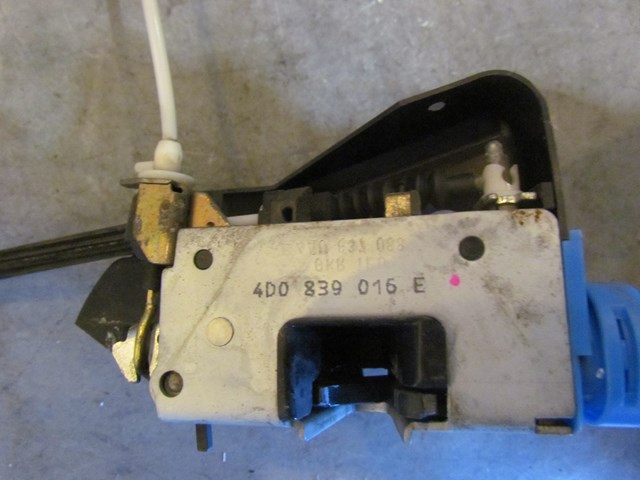 1997 Audi A8 Rear RH Pass Door Lock Actuator 4D0839016