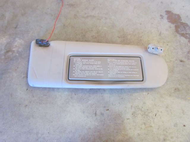 1997 Audi A8 RH Passenger Illuminated Sun Visor
