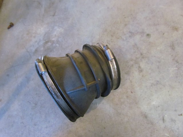 1997 Audi A8 Air Tube Duct-Oval End-077129627E