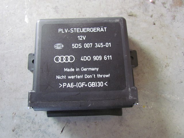 1997 Audi A8 Steering Control Module 4D0 909 611
