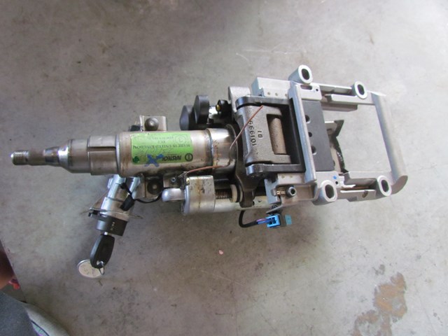 1997 Audi A8 Steering Column w/Key 4D0 419 502
