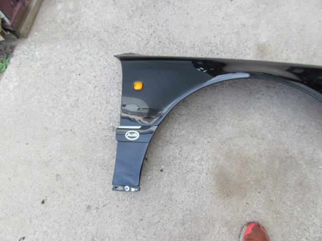 1997 Audi A8 RH Passenger Fender NICE