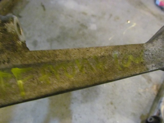 1997 Audi A8 Front RH Pass Lower Control Arm Forward