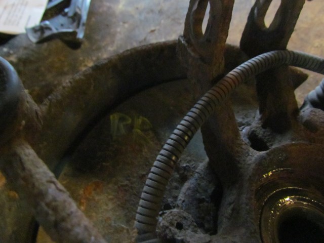 1997 Audi A8 Rear RH Passenger Spindle