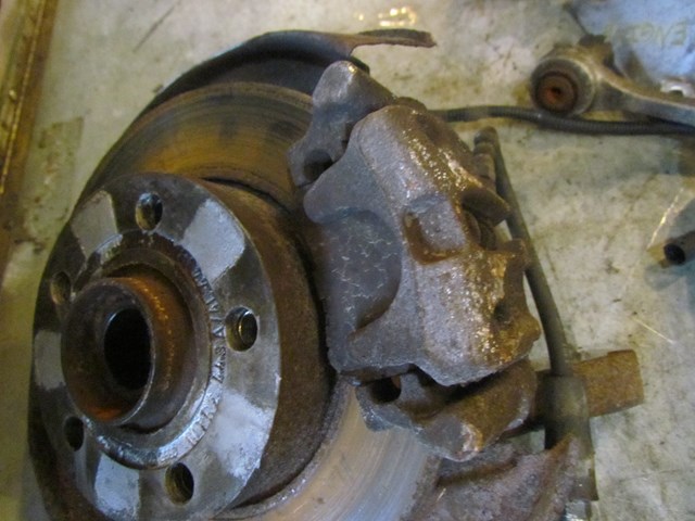 1997 Audi A8 Rear LH Driver Spindle