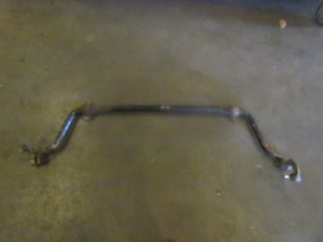 1997 Audi A8 Front Sway Bar w/Links & Mounts