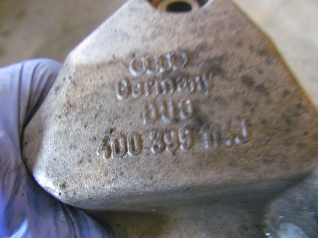 1997 Audi A8 LH Driver Transmission Bracket 4D0399114J