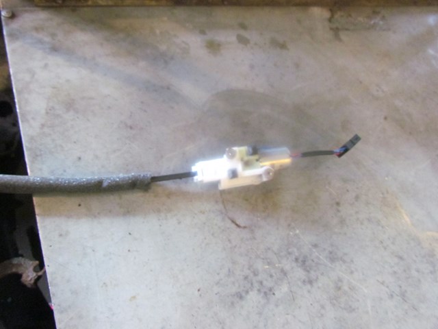 1997 Audi A8 Front LH Driver Seat Belt Adjust Motor