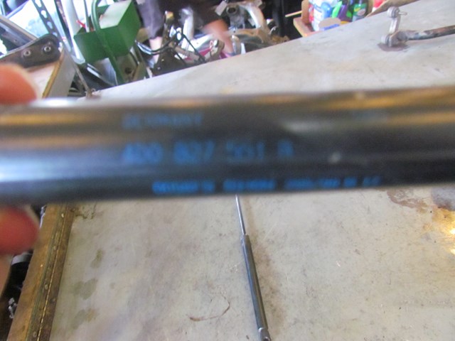1997 Audi A8 Trunk Strut Set