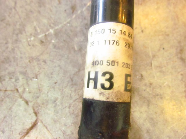 1997 Audi A8 Rear LH Driver Axle 4D0 501 203