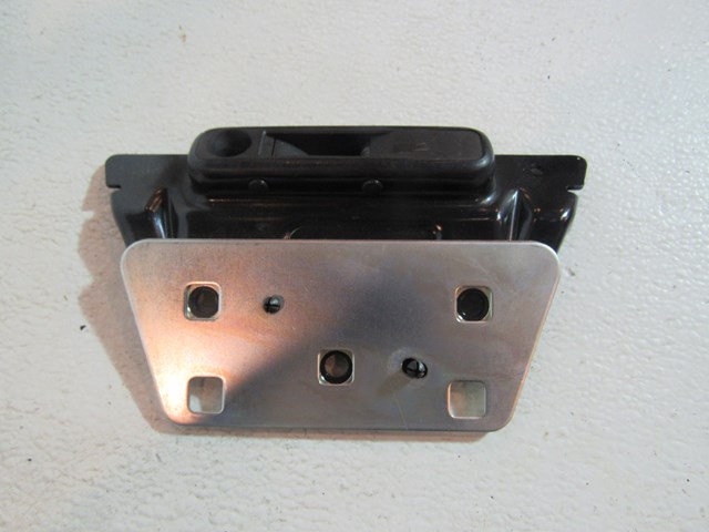 2010 Infiniti G37 Convertible LH Top Latch Lock 97081 JJ50A