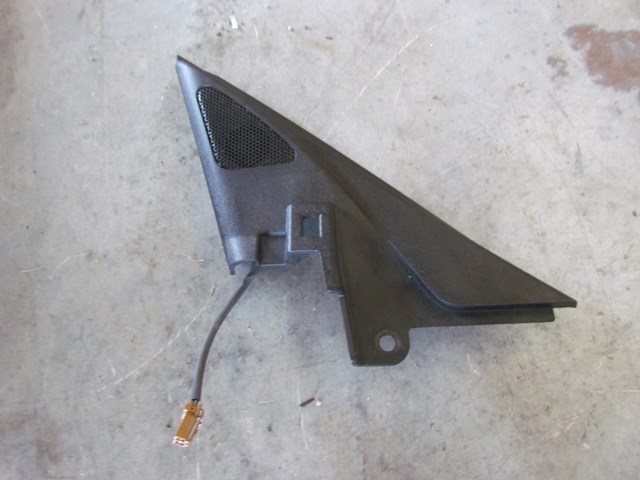 2010 Infiniti G37 Convertible LH Driver Sail Panel w/Tweeter 