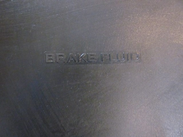 2010 Infiniti G37 Convertible Brake Fluid Cover & Surround