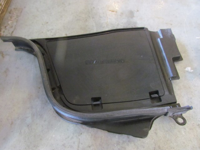2010 Infiniti G37 Convertible Brake Fluid Cover & Surround