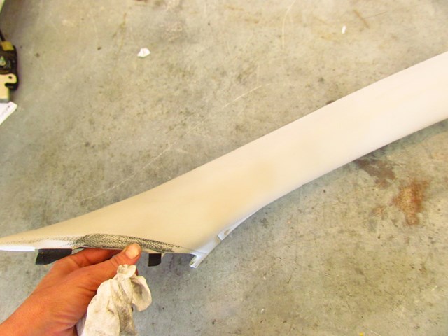 2010 Infiniti G37 Convertible RH Passenger Interior A Pillar Trim 