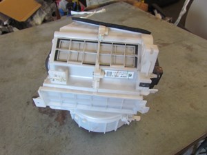 2010 Infiniti G37 Convertible Blower Motor 27200JK600