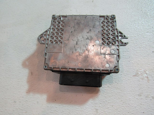 2010 Infiniti G37 Convertible Variable Valve Control Module 