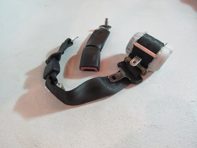 2010 Infiniti G37 Convertible Rear LH Driver Seat Belt & Buckle