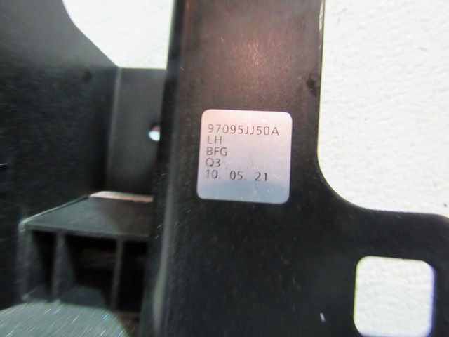 2010 Infiniti G37 LH Driver Convertible Top Trunk Latch