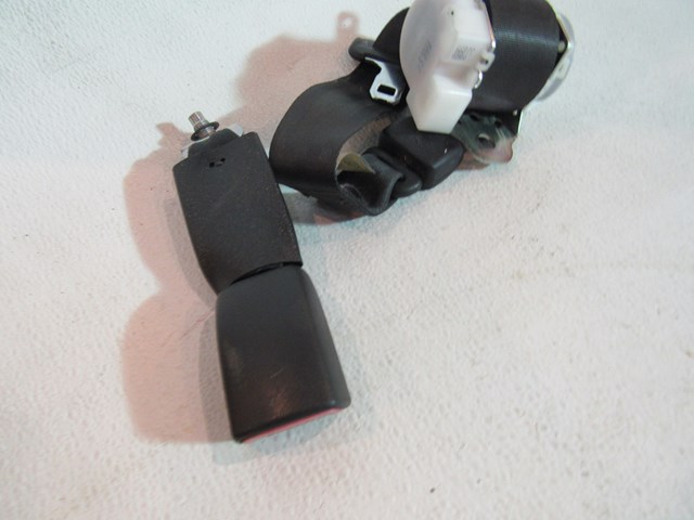 2010 Infiniti G37 Convertible Rear RH Pass Seat Belt & Buckle