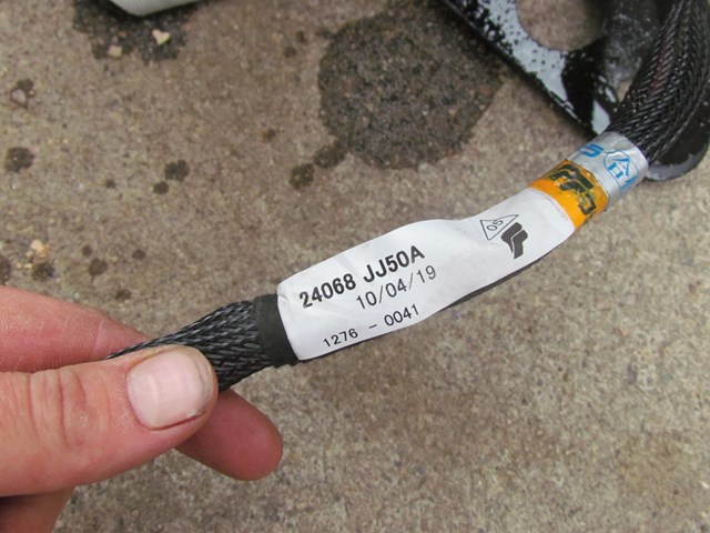 2010 Infiniti G37 Convertible LH Driver Top Lift Actuator Hinge