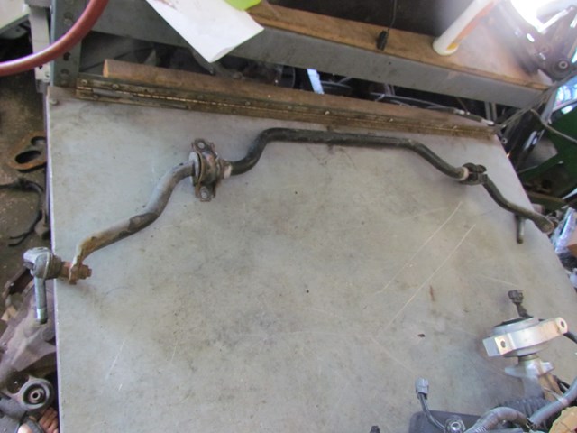 2010 Infiniti G37 Convertible Front Sway Bar w/Links & Mounts