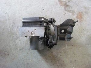 2010 Infiniti G37 Sport Convertible RWD ABS Pupm 47760 1NJ0A