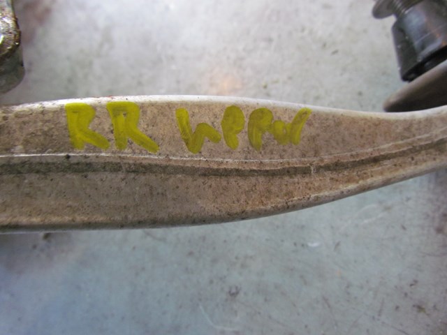 2010 Infiniti G37 RWD Convertible RH Rear Upper Control Arm