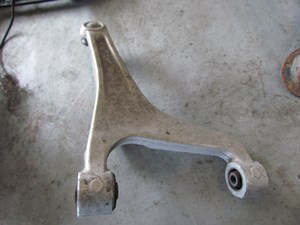 2010 Infiniti G37 RWD Convertible RH Rear Upper Control Arm