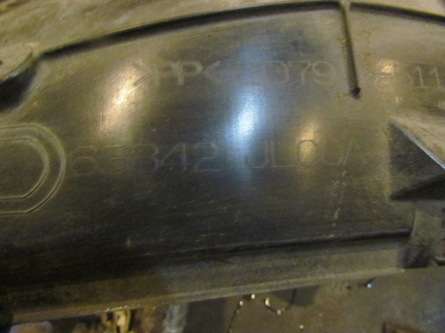 2010 Infiniti G37 Convertible Front RH Fender Liner Rear Portion