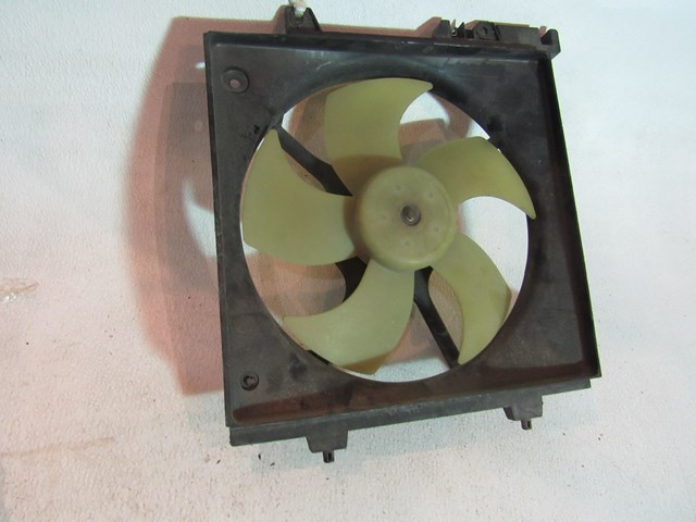 2005 Subaru Baja LH Driver Radiator Cooling Fan