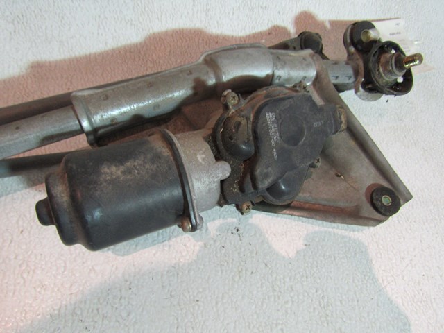 2005 Subaru Baja Windshield Wiper Motor