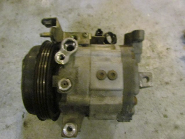 2005 Subaru Baja AC Compressor 73110AE09A