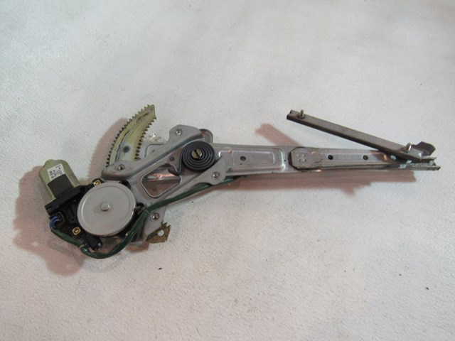 2005 Subaru Baja Front RH Passenger Window Motor 61188 AE00B