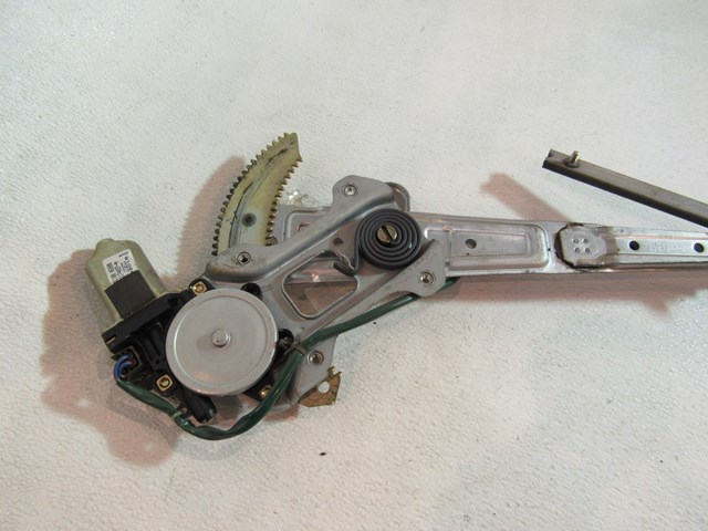 2005 Subaru Baja Front RH Passenger Window Motor 61188 AE00B