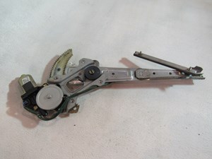 2005 Subaru Baja Front RH Passenger Window Motor 61188 AE00B