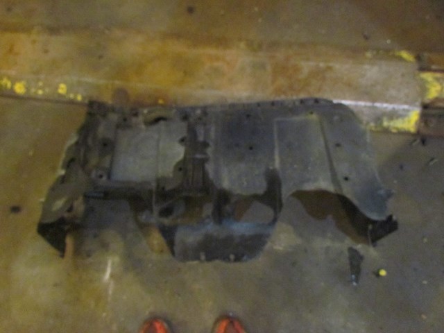 2005 Subaru Baja Under Body Engine Splash Shield