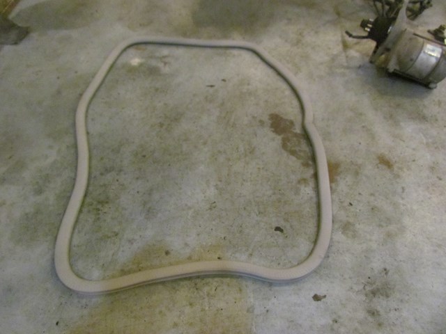 2005 Subaru Baja Sunroof Seal