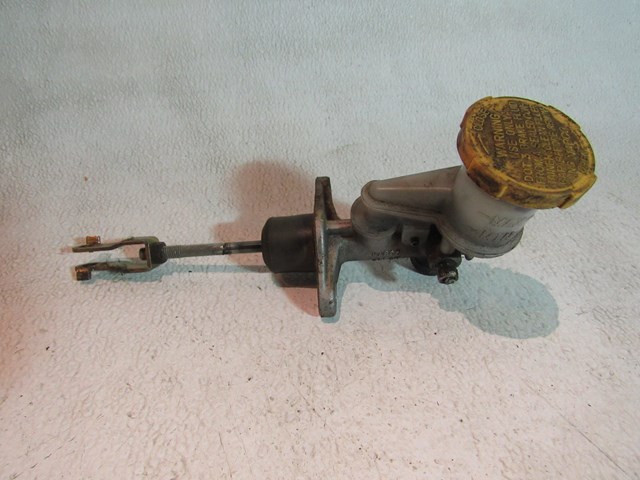 2005 Subaru Baja Clutch Master Cylinder OEM