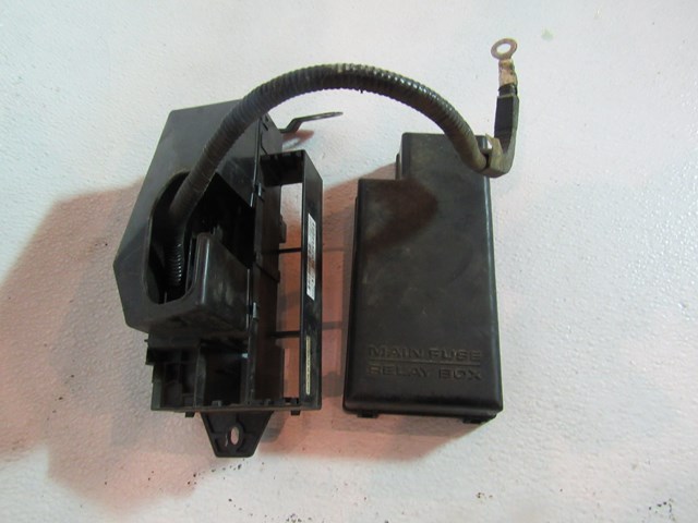 2005 Subaru Baja Engine Fuse Box 82231AE07B