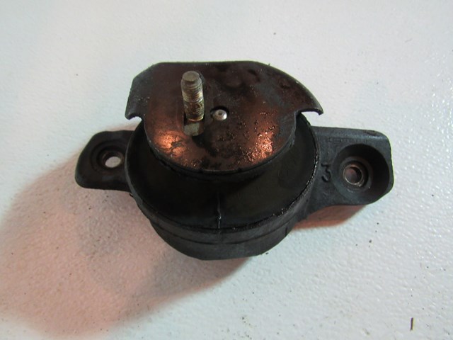 2005 Subaru Baja RH Passenger Engine Mount
