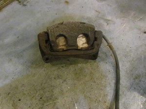 2005 Subaru Baja Front RH Passenger Caliper